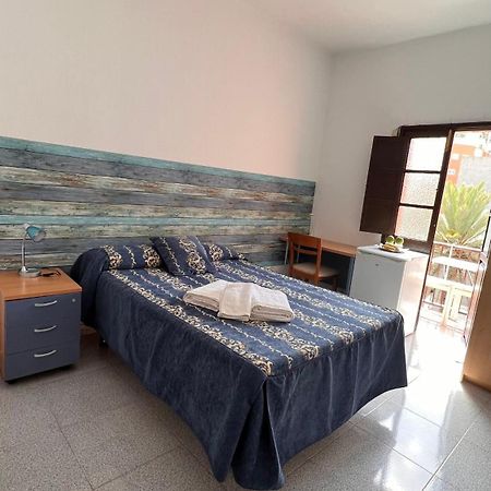 Central, Quiet And Comfortable Room, Breakfast Las Palmas de Gran Canaria Ngoại thất bức ảnh