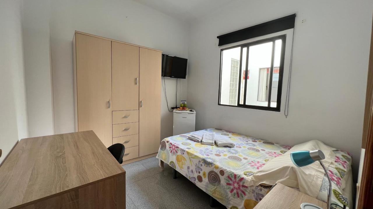 Central, Quiet And Comfortable Room, Breakfast Las Palmas de Gran Canaria Ngoại thất bức ảnh