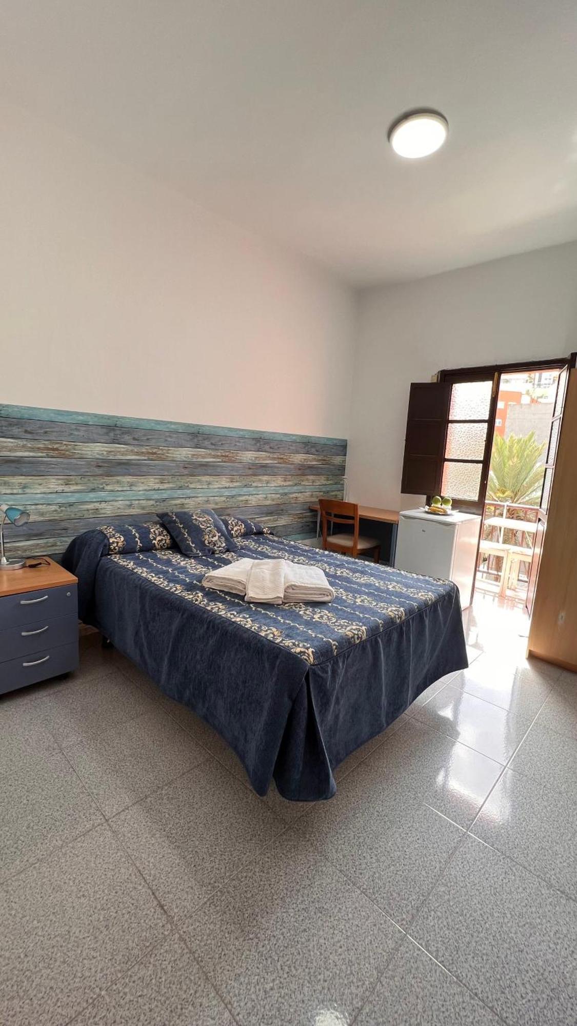 Central, Quiet And Comfortable Room, Breakfast Las Palmas de Gran Canaria Ngoại thất bức ảnh